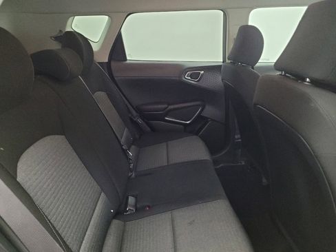 Used 2021 Kia Soul S image 19