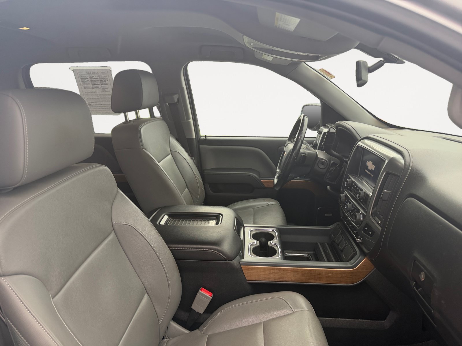 Used 2018 Chevrolet Silverado 1500 LTZ w/ Sport Package AWD/4WD image 15