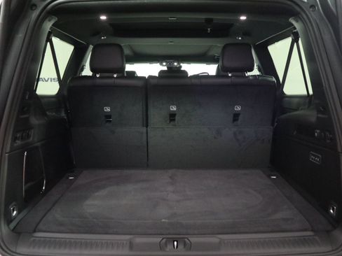 New 2025 Jeep Wagoneer L Series II w/ Premium Group I image 8