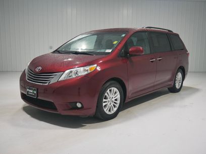 Used 2016 Toyota Sienna Limited Premium