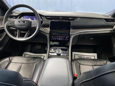 Used 2024 Jeep Grand Cherokee L Limited w/ Luxury Tech Group II image 46