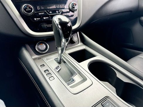 Used 2024 Nissan Murano SV w/ SV Midnight Edition Package image 35