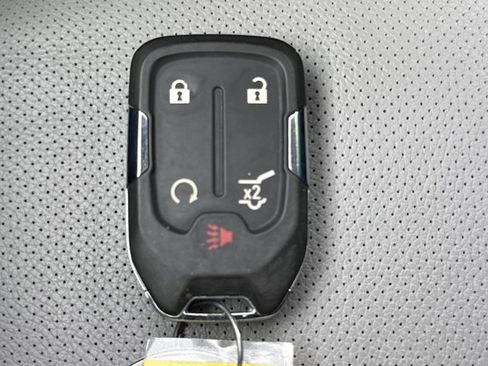 Used 2024 GMC Terrain SLT w/ Infotainment Package II AWD/4WD image 25