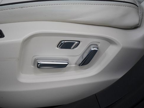 Used 2023 MAZDA CX-9 Signature image 32