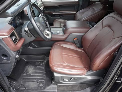 Used 2022 Ford Expedition Limited AWD/4WD image 19