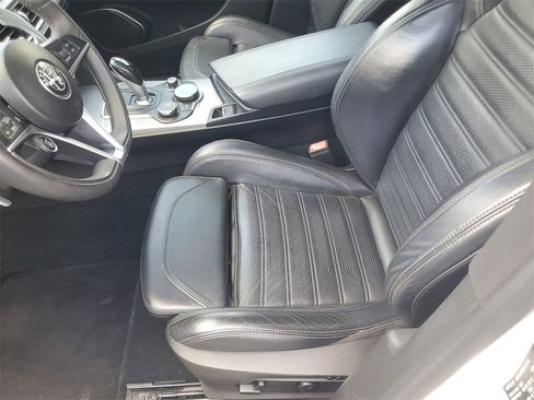 Used 2019 Alfa Romeo Stelvio Ti Sport w/ Quick Order Package 22S Sport image 22