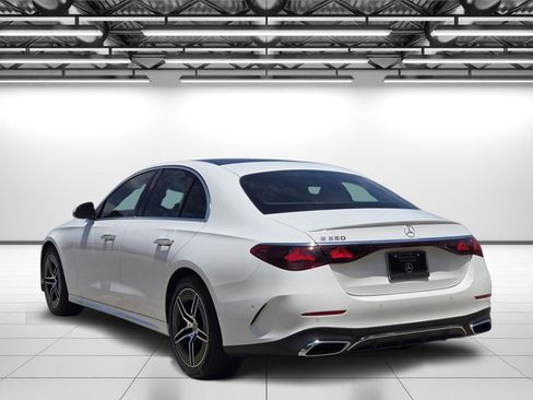 Used 2025 Mercedes-Benz E 350 Sedan image 7