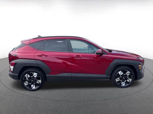 Used 2025 Hyundai Kona SEL FWD image 16