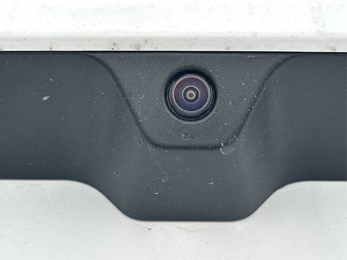 New 2026 Jeep Compass Limited image 17