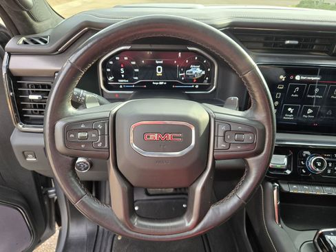 Used 2023 GMC Sierra 1500 AT4X image 18