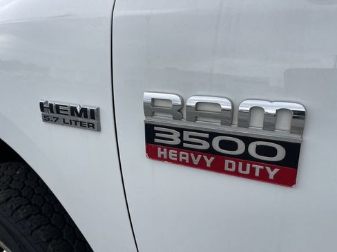 Used 2012 RAM 3500 ST w/ PWR Accessory Group RWD image 3