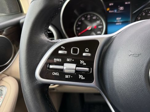 Certified 2021 Mercedes-Benz GLC 300 4MATIC image 21