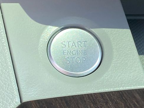 Used 2022 Audi Q5 2.0T Premium image 19