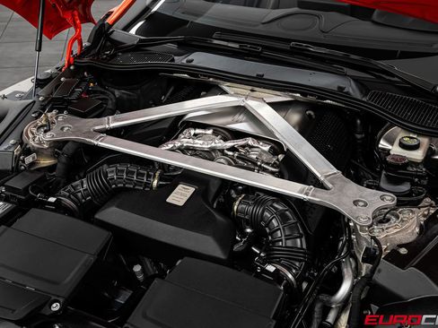 Used 2022 Aston Martin V8 Vantage Roadster image 11