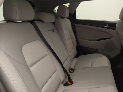 Used 2017 Hyundai Tucson SE FWD image 19