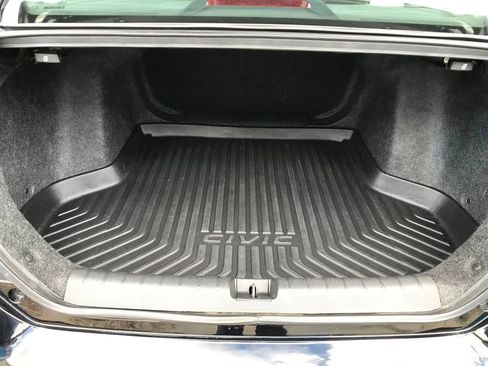 Used 2019 Honda Civic EX-L image 24