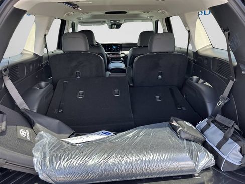 New 2026 Hyundai Palisade SEL Premium FWD image 13