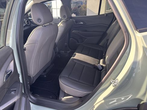 Used 2025 Chevrolet Trax ACTIV w/ Driver Confidence Package image 6