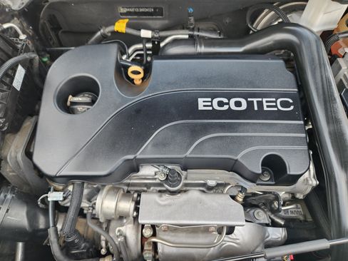 Used 2020 Chevrolet Equinox LT AWD/4WD image 22
