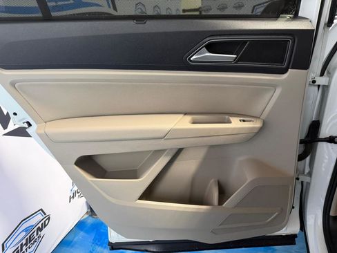 Used 2019 Volkswagen Atlas SE image 18