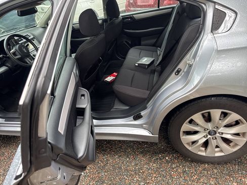 Used 2015 Subaru Legacy 2.5i Premium AWD/4WD image 18