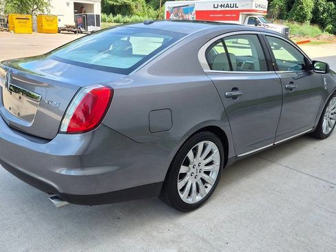 Used 2012 Lincoln MKS FWD image 13