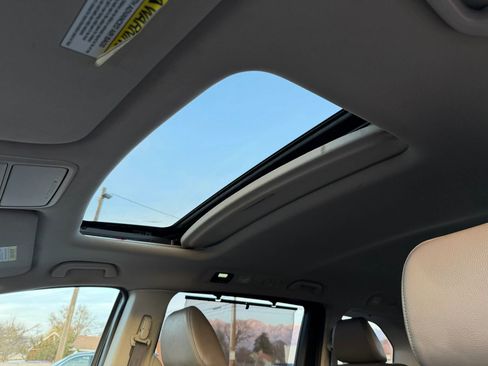 Used 2017 Honda Odyssey EX-L image 18