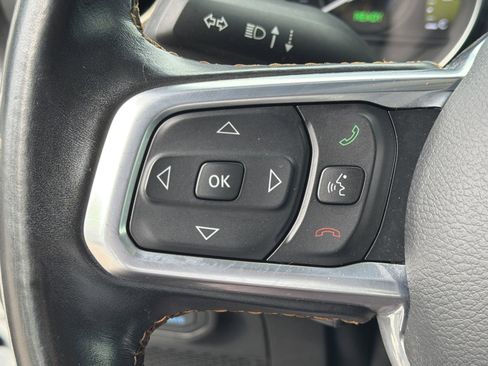 Used 2021 Jeep Wrangler Unlimited Sahara AWD/4WD image 16