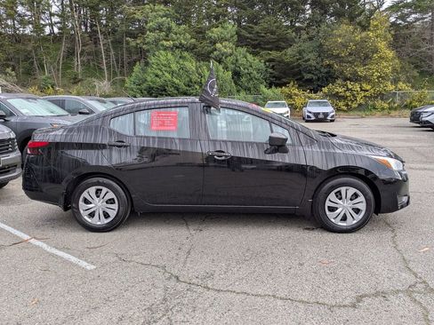 Certified 2025 Nissan Versa S w/ Trunk Package image 2