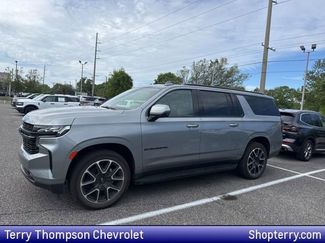 Used 2023 Chevrolet Suburban RST w/ Luxury Package video 1