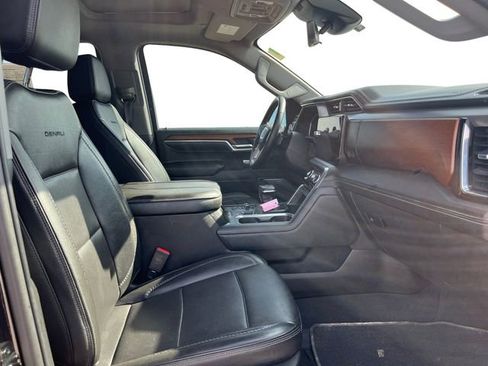 Used 2023 GMC Sierra 1500 Denali w/ Denali Reserve Package image 15