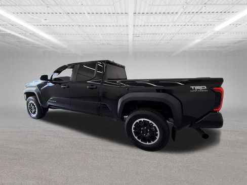 Used 2024 Toyota Tacoma TRD Off-Road AWD/4WD image 2