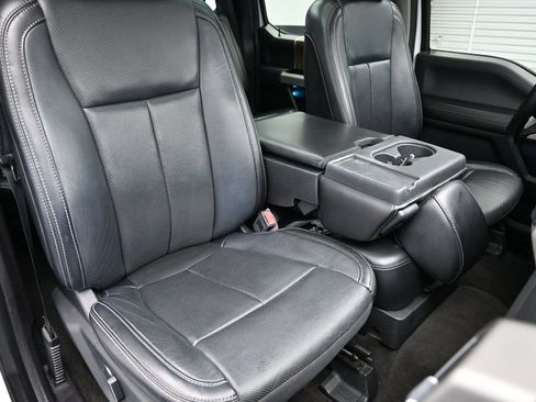 Used 2018 Ford F150 Lariat RWD image 41