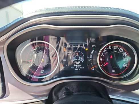 Used 2022 Dodge Challenger R/T Scat Pack w/ Plus Package RWD image 15