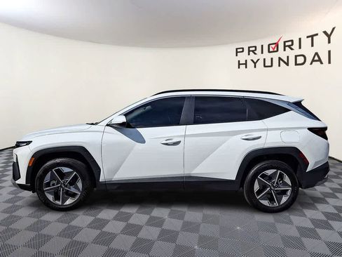 Used 2025 Hyundai Tucson SEL AWD/4WD image 7