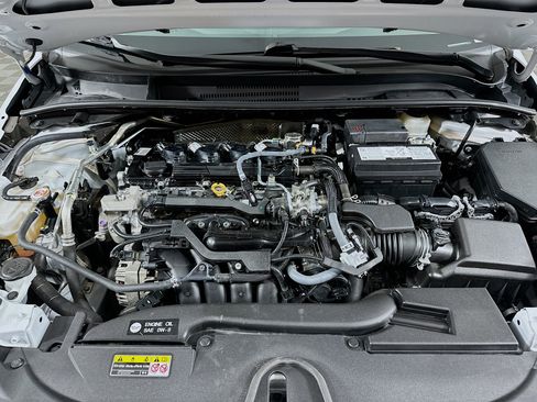 Used 2025 Toyota Corolla LE image 30