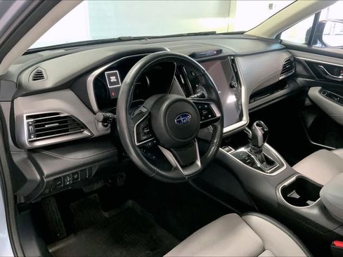 Used 2022 Subaru Outback Limited XT w/ Popular Package #2 image 2