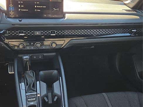 Used 2023 Honda Accord Sport image 19