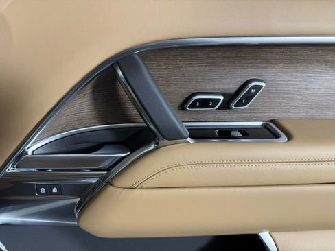 New 2026 Land Rover Range Rover SE image 31