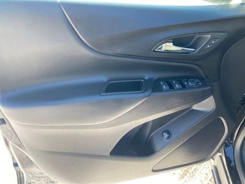 Used 2024 Chevrolet Equinox LT w/ LPO, Floor Liner Package image 15