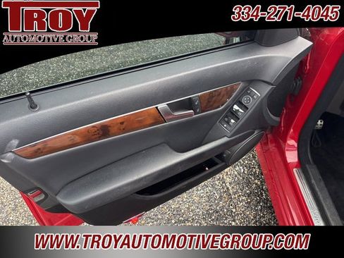 Used 2014 Mercedes-Benz C 250 Sedan image 34