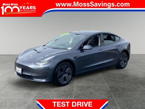 Used 2023 Tesla Model 3 Standard Range RWD image 1