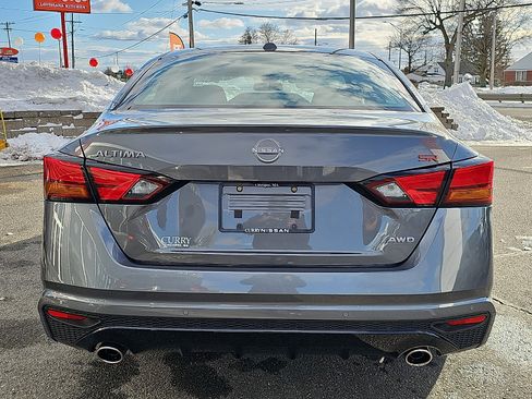 Certified 2025 Nissan Altima 2.5 SR w/ SR Premium Package AWD/4WD image 6