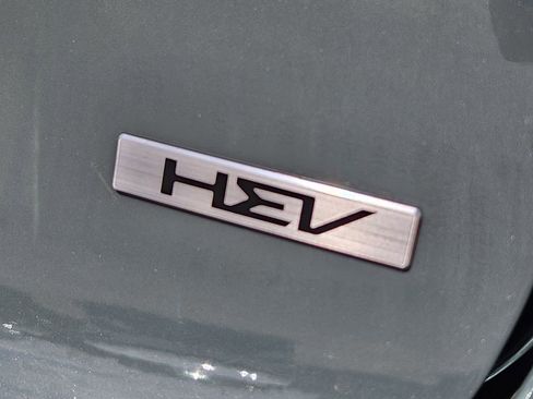 New 2025 Kia Niro EX image 12