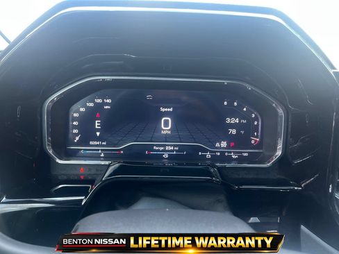 Used 2022 GMC Sierra 1500 SLT AWD/4WD image 15