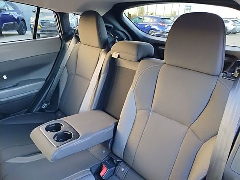 Used 2026 Subaru Crosstrek 2.0i Premium image 44