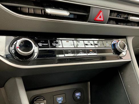 Used 2023 Hyundai Sonata SE image 31