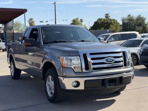 Used 2011 Ford F150 XLT w/ XLT Convenience Pkg RWD image 3