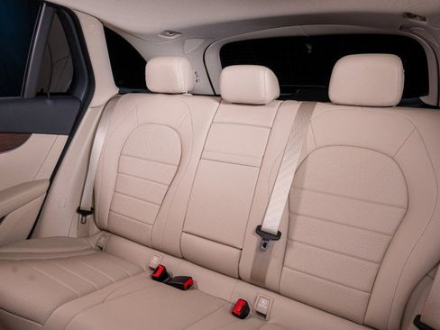 Certified 2022 Mercedes-Benz GLC 300 image 14