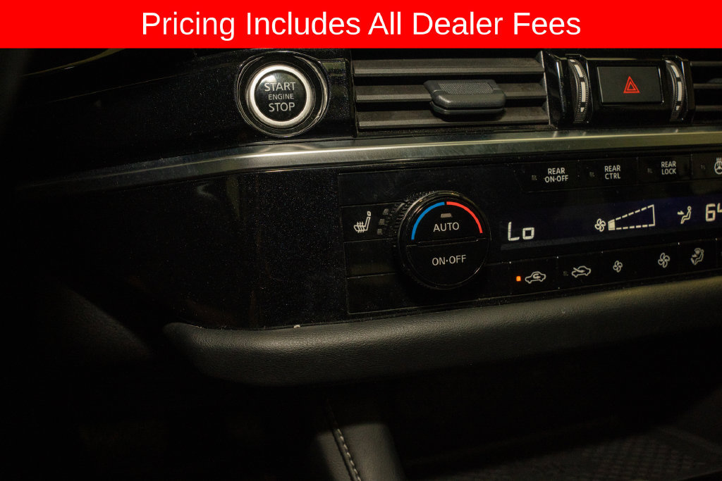 Used 2024 Nissan Pathfinder SL w/ SL Premium Package AWD/4WD image 17